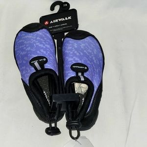 7/8 Little kids swim shoes